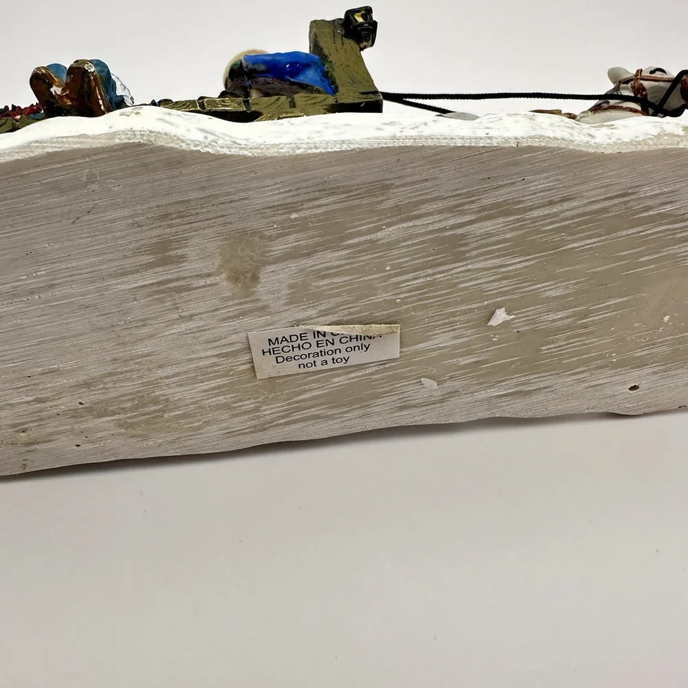 Home Accents Holiday Canterbury Lane Horse-Drawn Sleigh - Picture 5 of 8